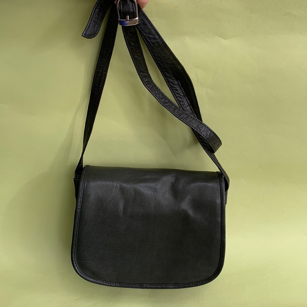 Vintage dark green leather bag